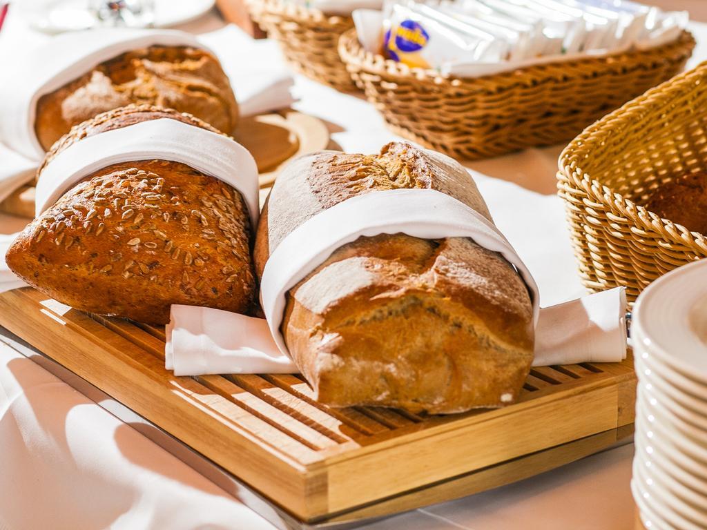 Ahauser Land & Golfhotel 알슈타트 외부 사진
